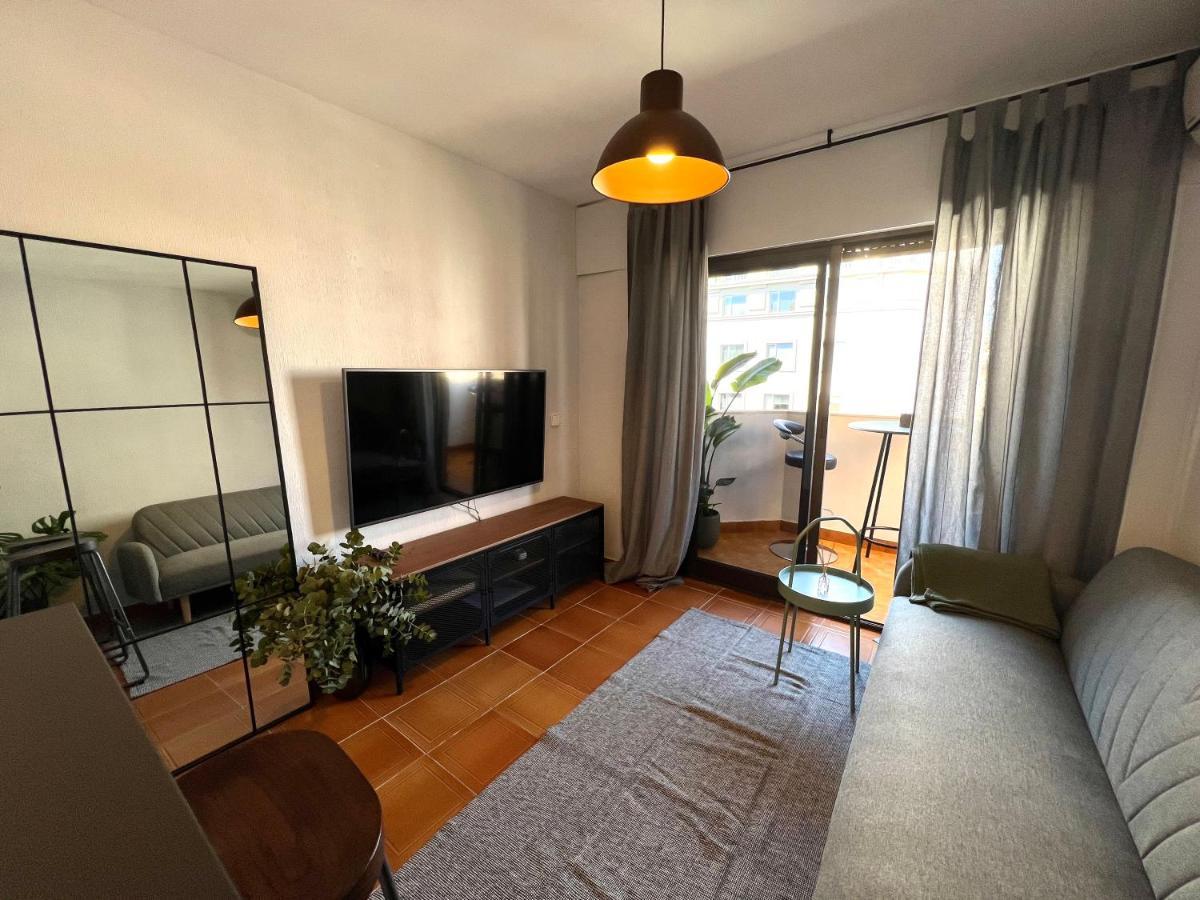 Apartamento Botero Аликанте Екстериор снимка