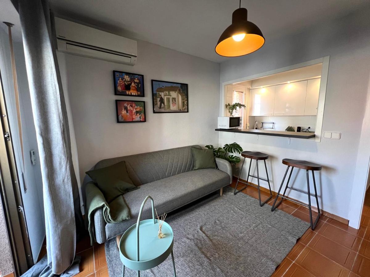 Apartamento Botero Аликанте Екстериор снимка